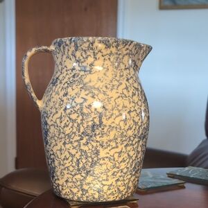 Robinson Ransbottom 2qt Ceramic Pitcher